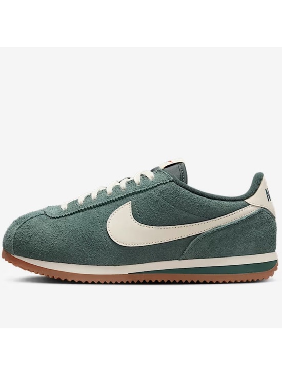 Nike Shoes - Vintage Nik Cortez Green